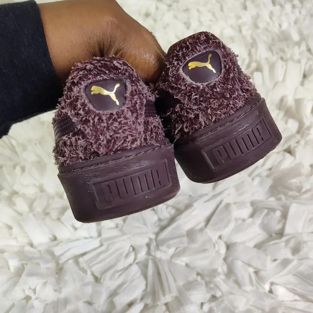 Puma Platform Shoes Womens Size 8 Purple Fuzzy Leather Low Top Sneakers